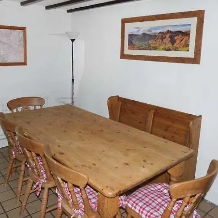 Dom wakacyjny Summer Cottage, Grange-over-sands *